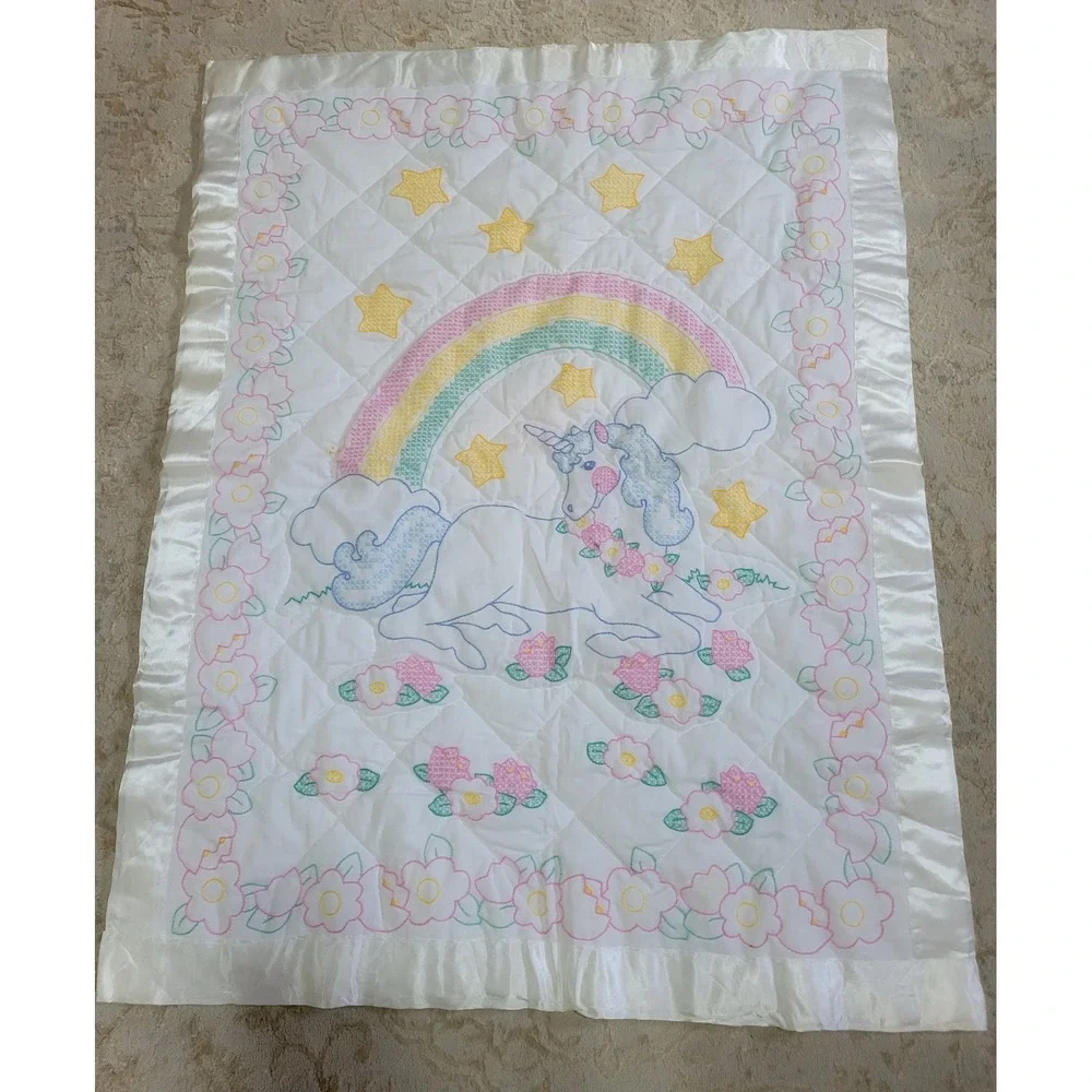 Vintage Quilted Baby Blanket Unicorn Rainbow Stars Satin Trim Pastel White 34x27
